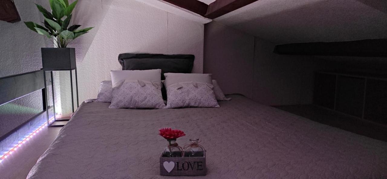 Cosy Avec Vue Sur La Marina - Parking Prive Apartment *